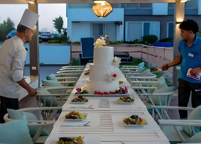 Funday Aquapark Üdülőközpont *